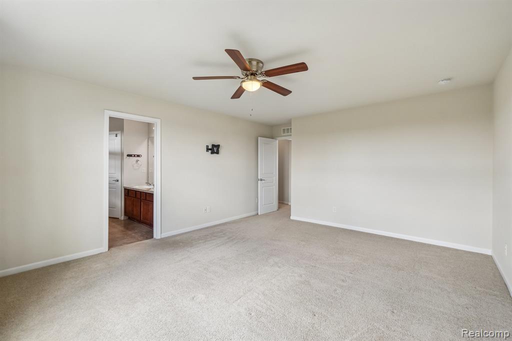 29831 Braeburn dr, New Hudson, MI 48165 — Photo 25
