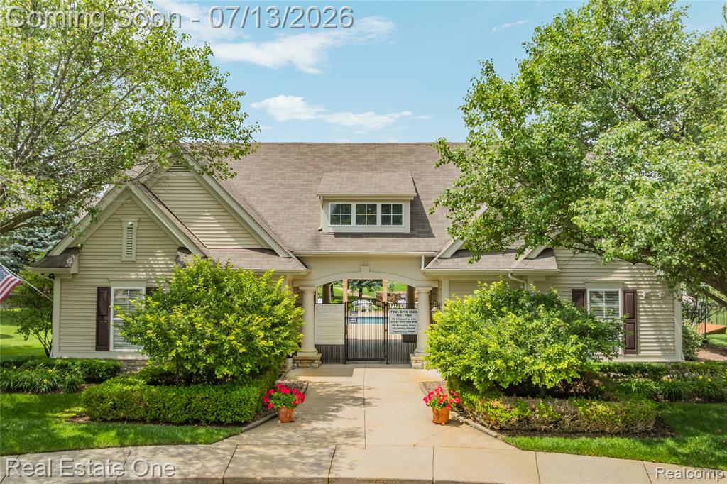 8206 Timber Trail, 82, White Lake, MI — Photo 35