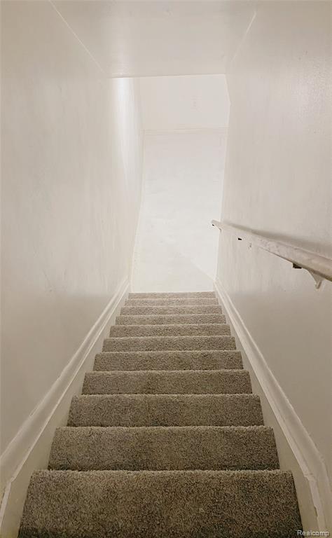 407 Fox Hills Drive N, Bloomfield Hills, MI 48304 — Photo 22