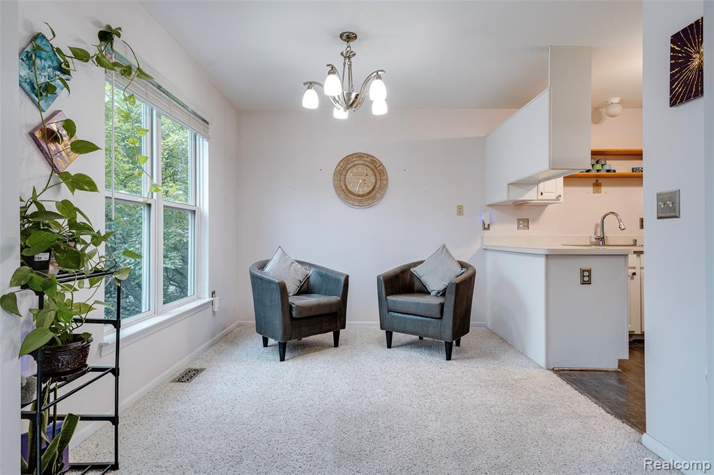 834 Natures Cove Court, Wixom, MI — Photo 18