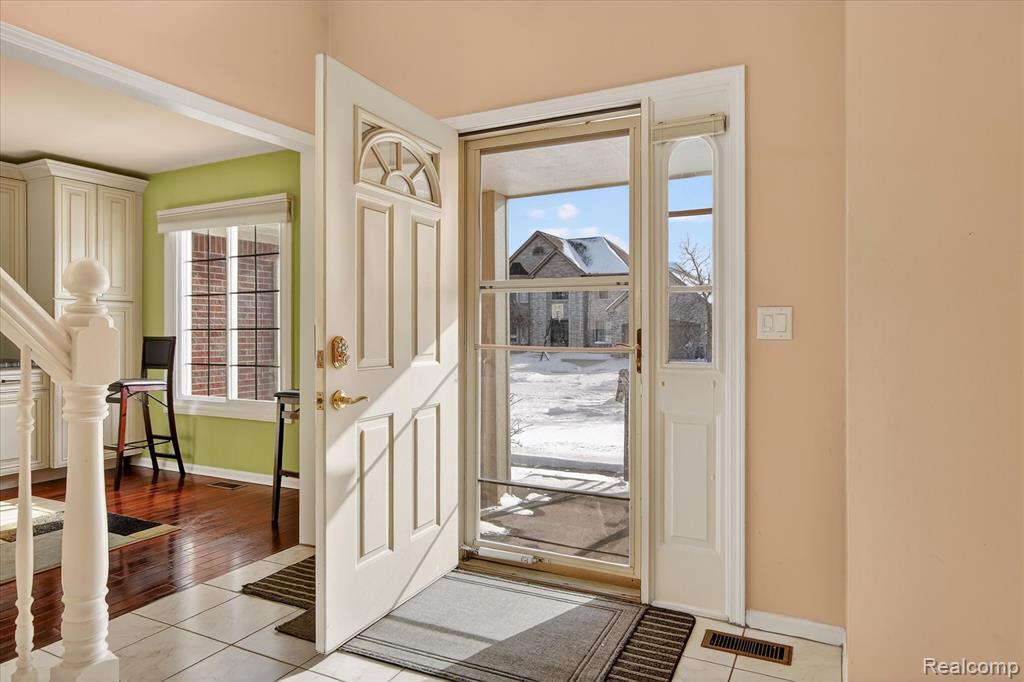 6857 Bridgemont Drive, Canton, MI 48187 — Photo 8