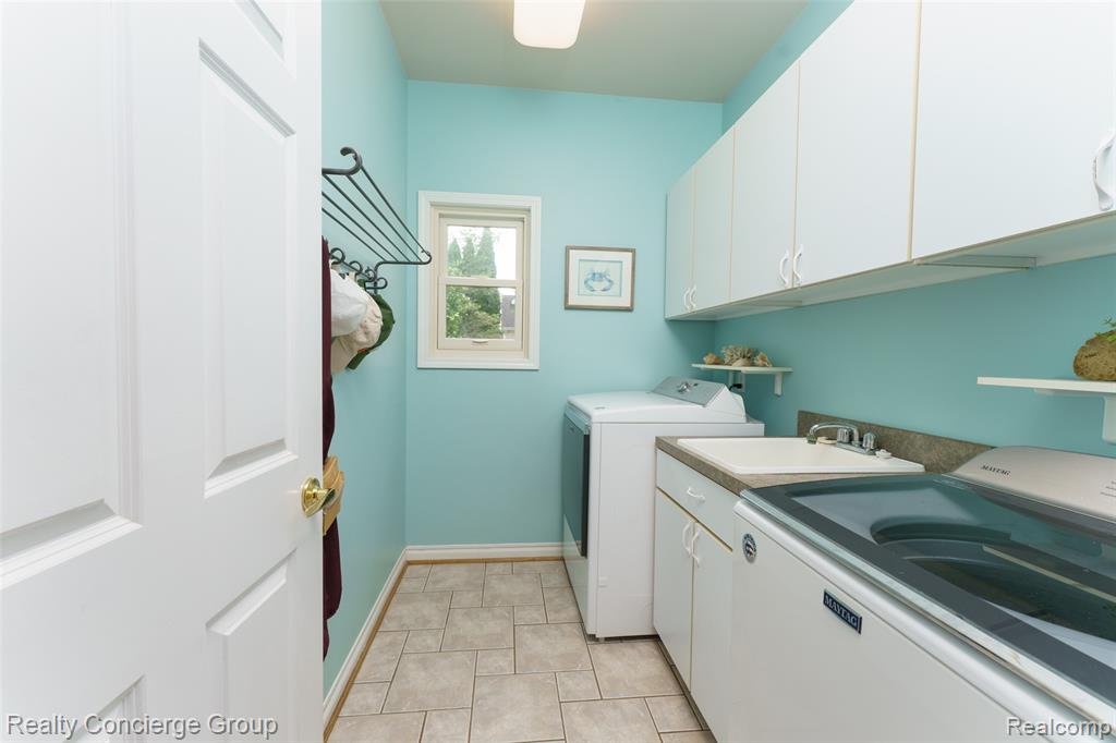 6276 CHAD Court, Brighton, MI 48116 — Photo 26