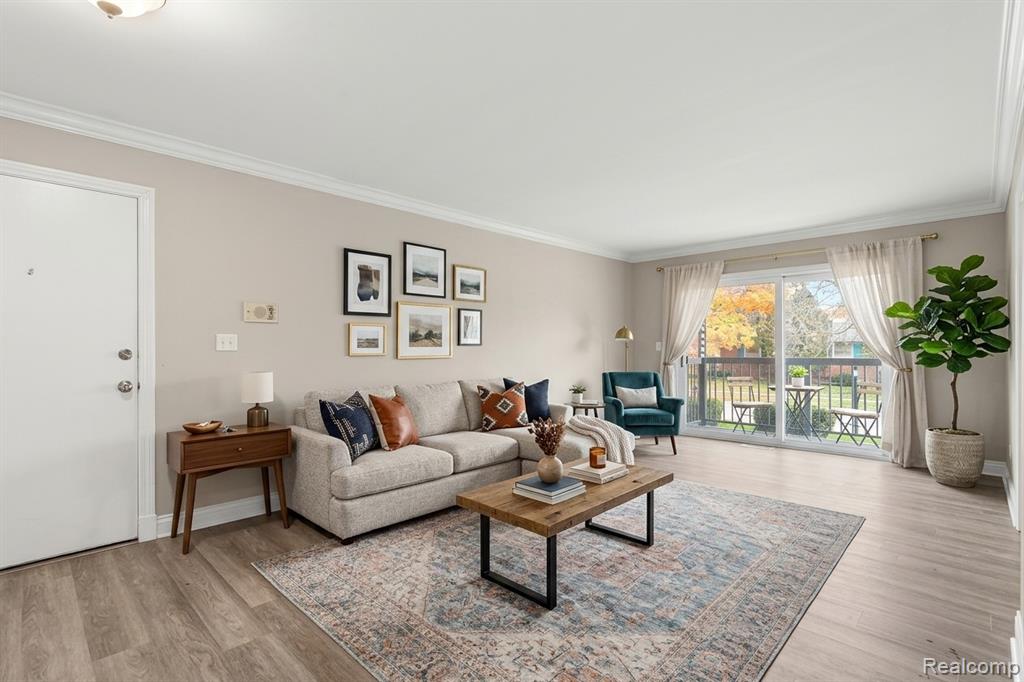 3501 W 14 Mile Road, Royal Oak, MI 48073