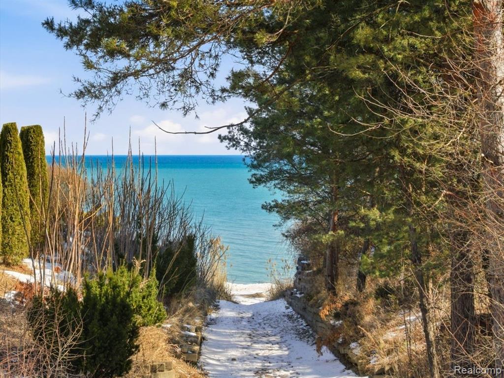 8431 Lakeshore Road, Burtchville, MI 48059 — Photo 55