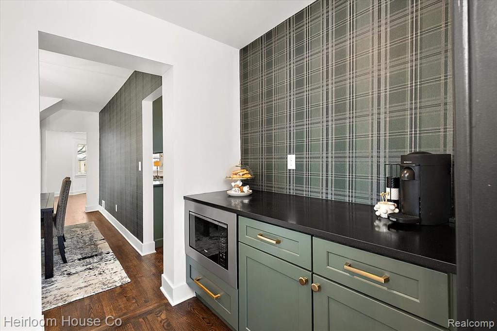3240 Lawrence Street, Detroit, MI 48206 — Photo 5