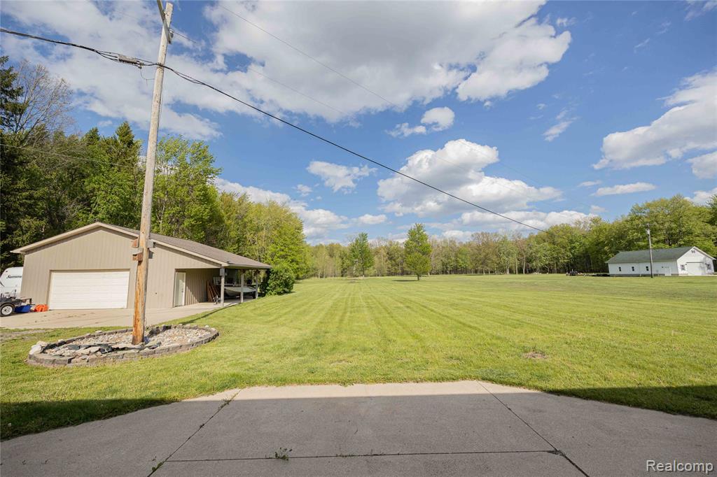 21855 Huron River Drive, New Boston, MI 48164 — Photo 50