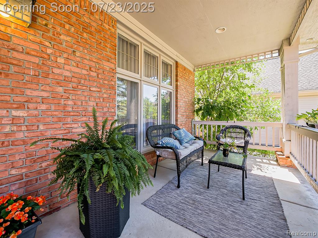 6590 Pembridge Hill, West Bloomfield, MI — Photo 42