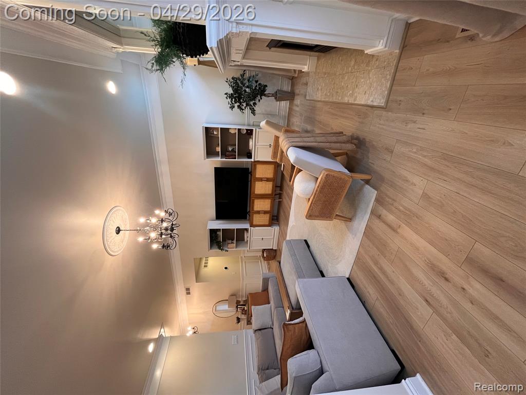 800 Saint Johns Boulevard, Lincoln Park, MI 48146 — Photo 4