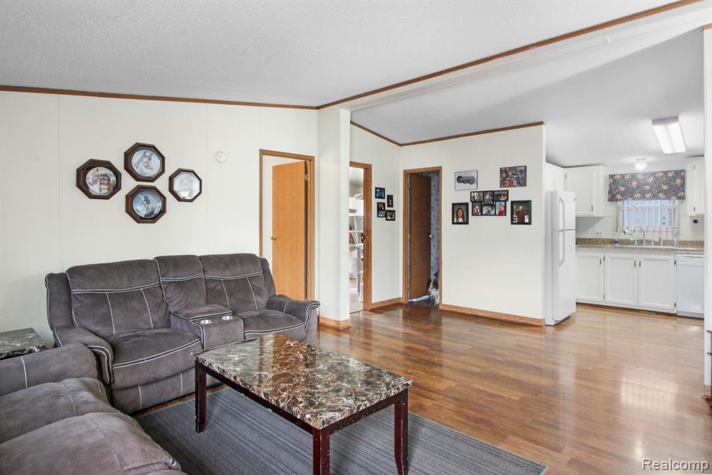 450 PINE CONE Trail, Monroe, MI 48161 — Photo 4