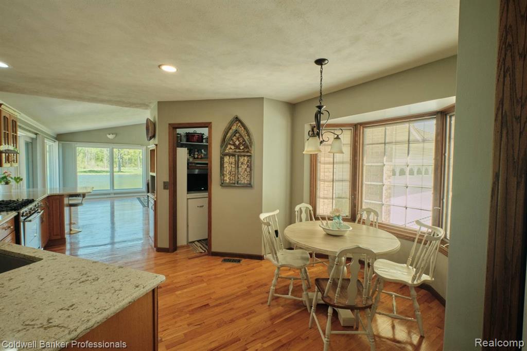 6464 Ferden Road, Chesaning, MI 48616 — Photo 9