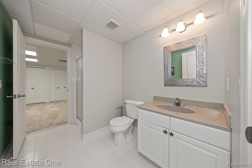 6745 CHARING Crossing, West Bloomfield, MI — Photo 69