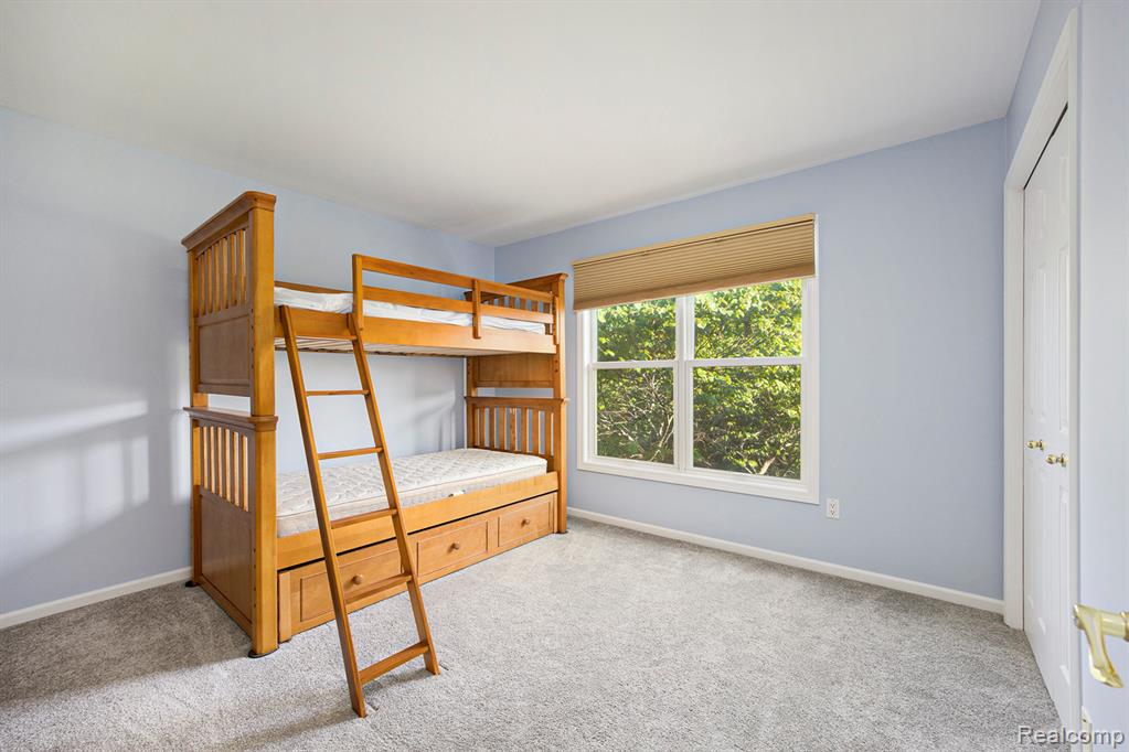 5686 Cherry Lane, West Bloomfield, MI 48324 — Photo 24