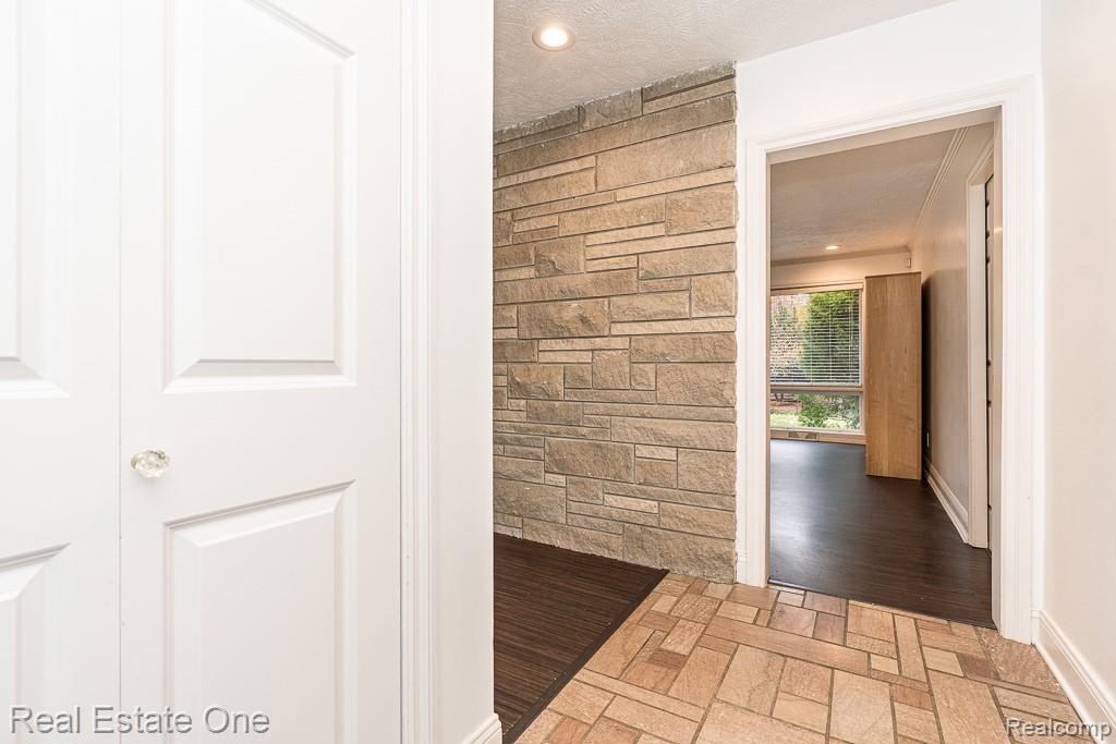 509 Walbridge Drive, East Lansing, MI 48823 — Photo 56