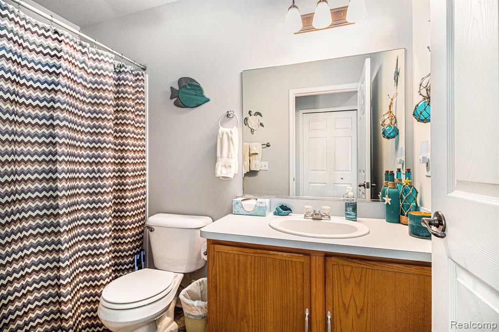 6922 POPLAR Drive, Ypsilanti, MI 48197 — Photo 14