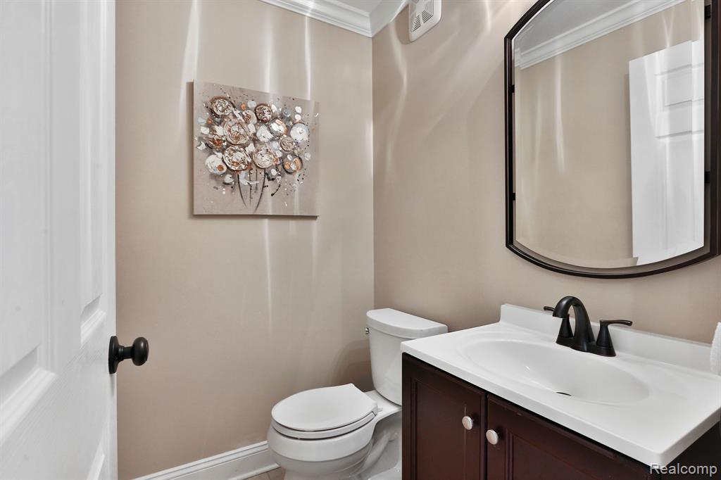 48080 COLONY FARM Circle, Plymouth, MI 48170 — Photo 18