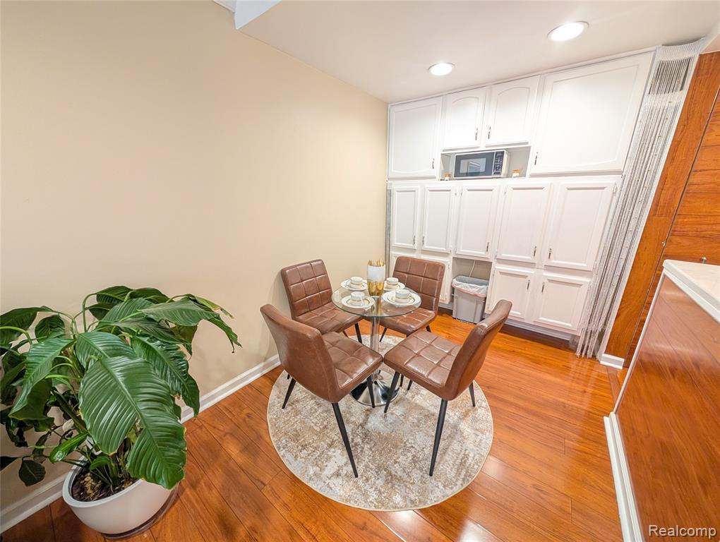 8200 E Jefferson, 1006, Detroit, MI 48214 — Photo 12