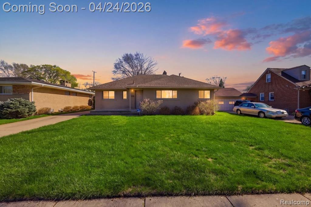 13111 Northfield Boulevard, Oak Park, MI 48237 — Photo 37
