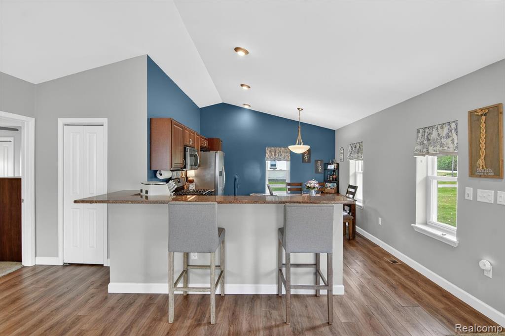 1020 Savage Road, Belleville, MI 48111 — Photo 17