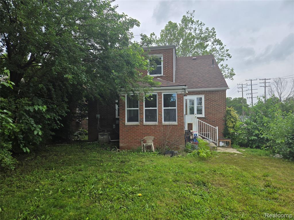 10346 Lakepointe Street, Detroit, MI 48224 — Photo 2