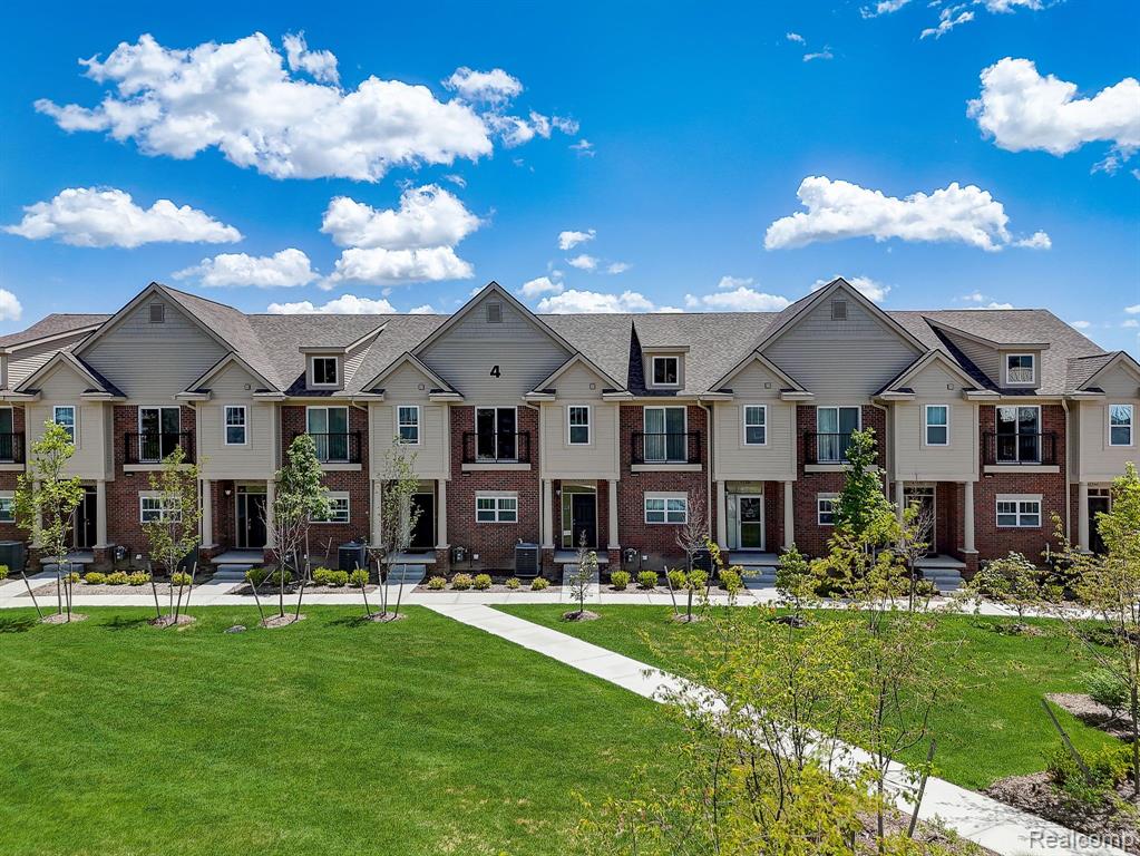 25503 GRANDVIEW Lane, 26, Novi, MI — Photo 4