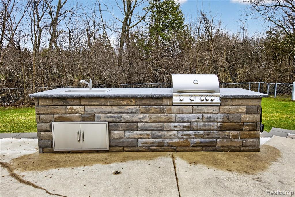 552 N McKinley Road, Flushing, MI 48433 — Photo 81