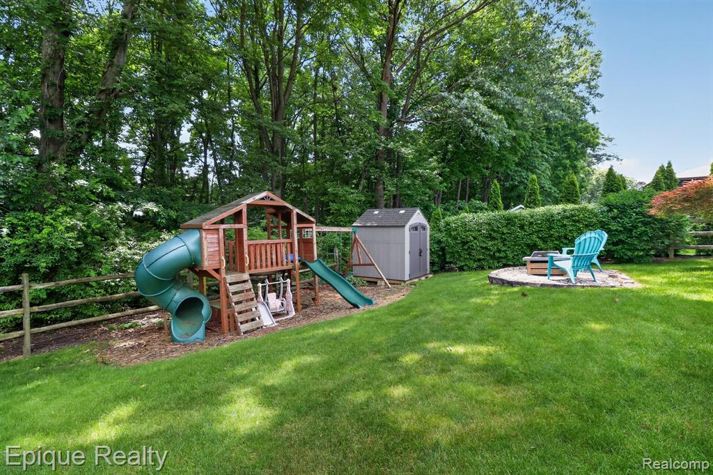 3333 Hemmingway Lane, Lambertville, MI 48144 — Photo 4