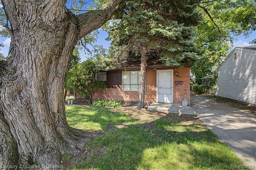 2766 Margaret Street, Melvindale, MI
