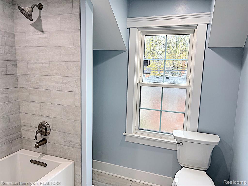 9614 Auburndale Street, Livonia, MI 48150 — Photo 18