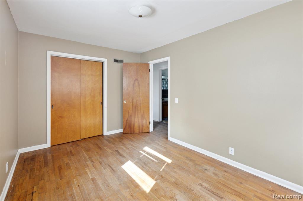 801 JACKSON Street, Eaton Rapids, MI 48827 — Photo 14