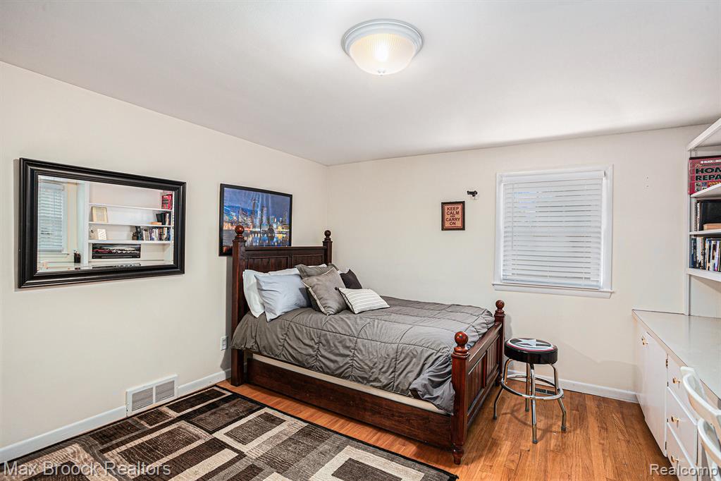 32533 Robinhood Drive, Beverly Hills, MI 48025 — Photo 30
