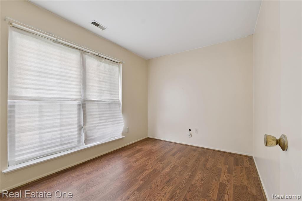 44407 Newburyport Drive, Canton, MI 48187 — Photo 17