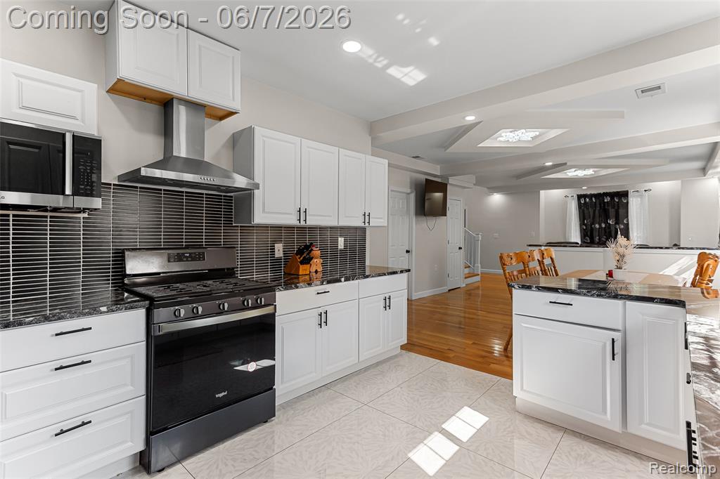 4686 Pacific Street N, Detroit, MI 48204 — Photo 11