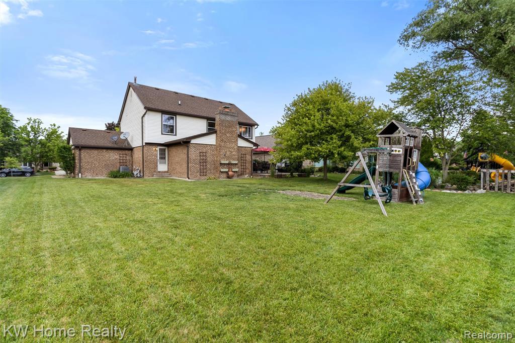 45095 Turnberry Court, Canton, MI 48188 — Photo 49