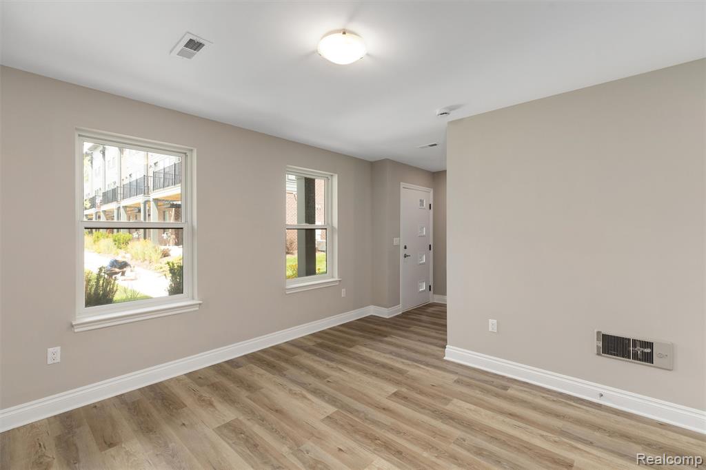 2125 Evergreen Lane, 30, Ann Arbor, MI 48103 — Photo 73