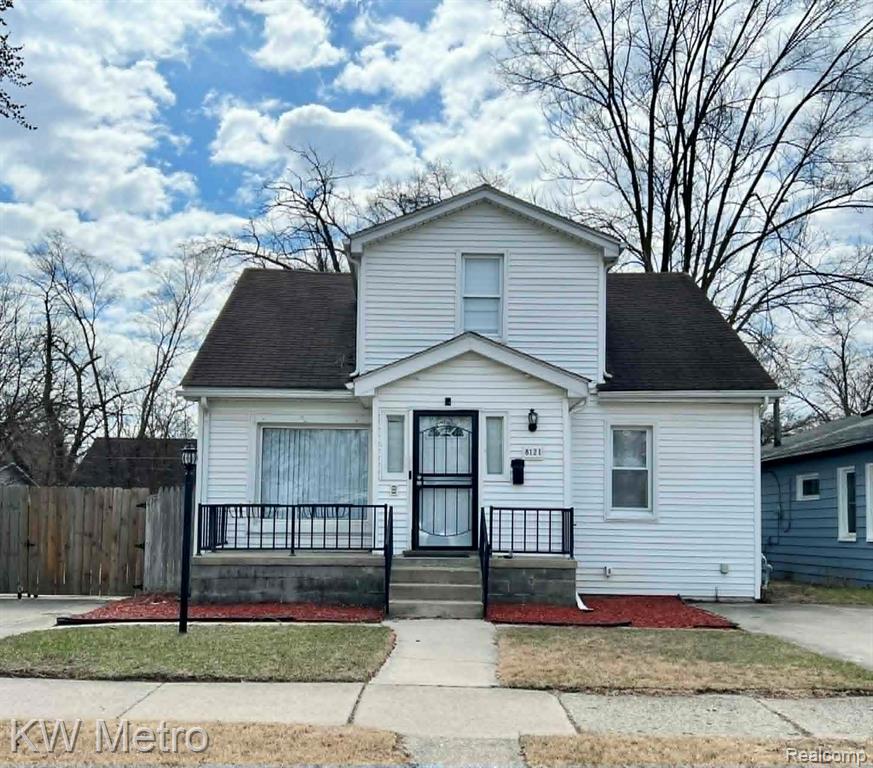 8121 Cloverdale Avenue, Ferndale, MI 48220 — front exterior
