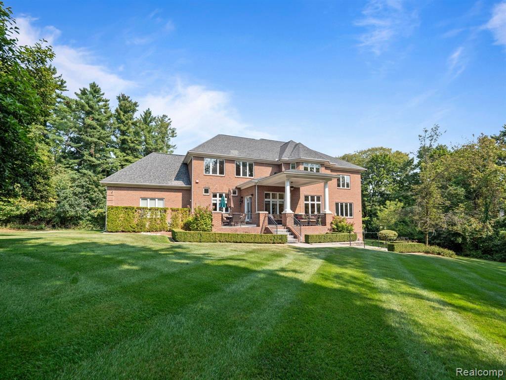 810 HIGHWOOD Drive, Bloomfield Hills, MI 48304 — Photo 44