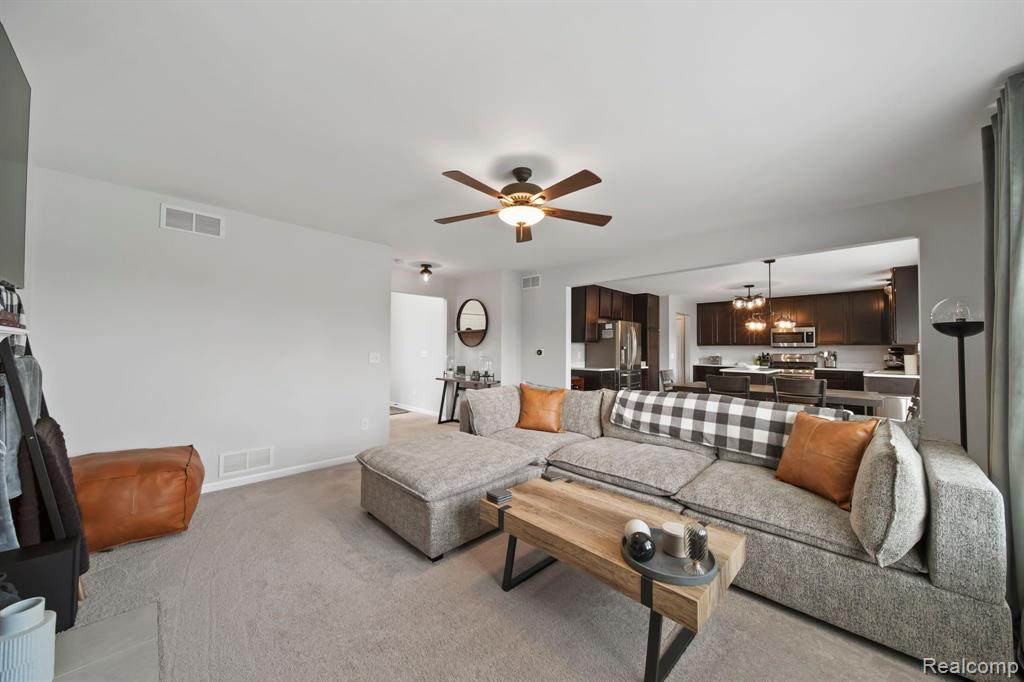 9166 BIRCH POINTE Drive, Newport, MI 48166 — Photo 14