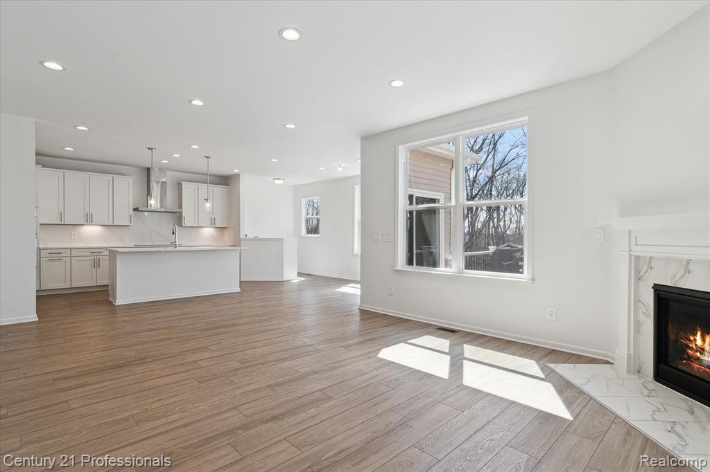 2843 DILLON Drive, Ann Arbor, MI 48105 — Photo 10