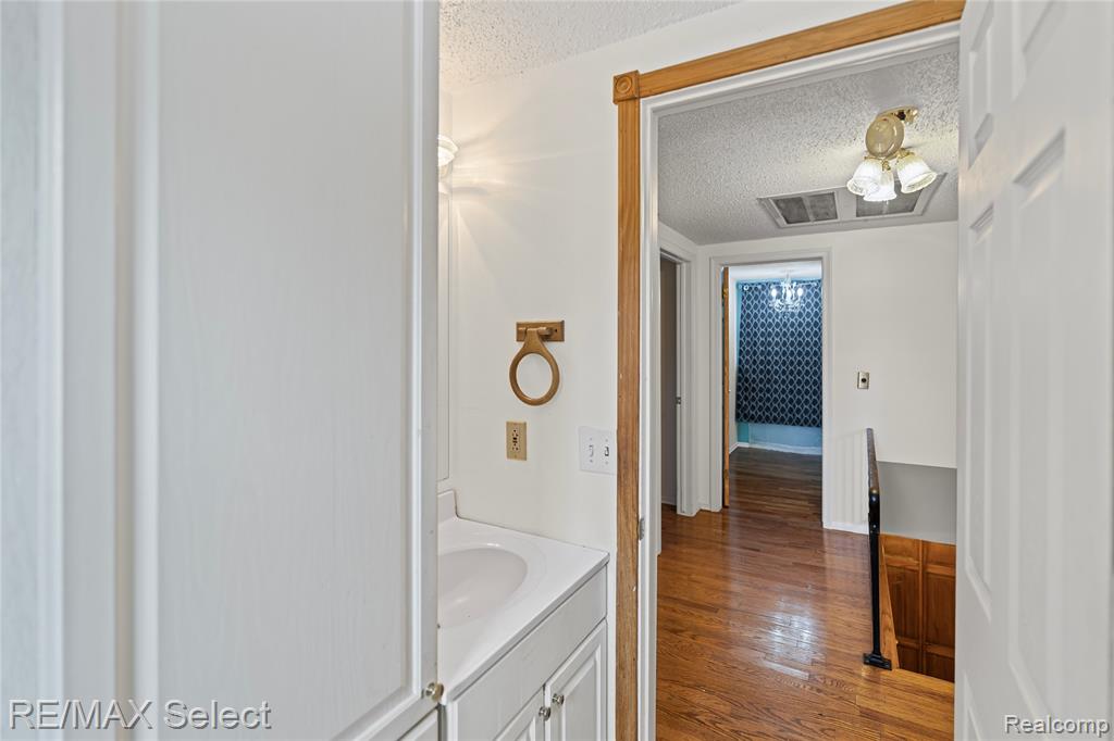 3514 Morrish Road, Swartz Creek, MI 48473 — Photo 31
