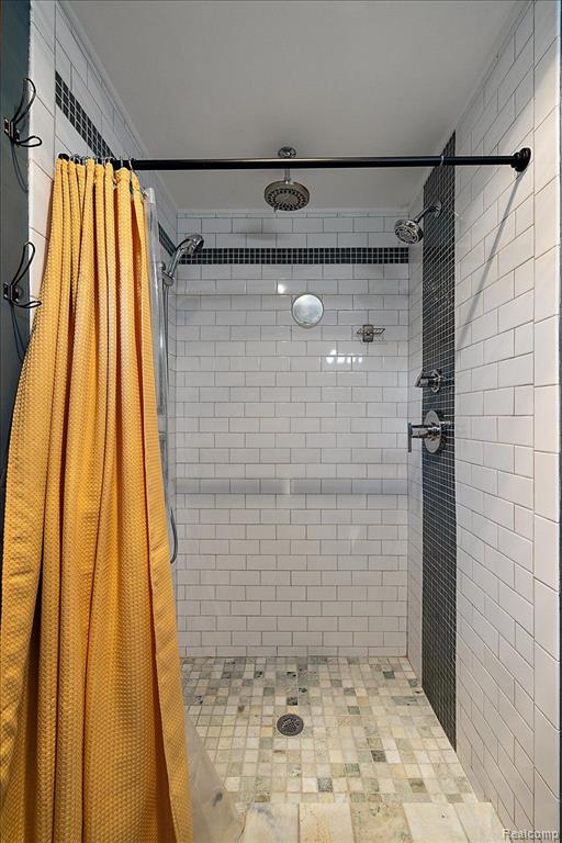 617 DEVILLEN Avenue, Royal Oak, MI 48073 — Photo 49