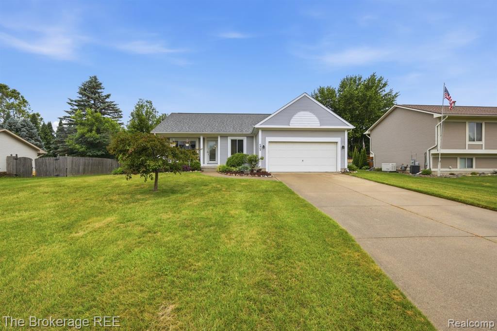 6060 Hearthside Place, Grand Blanc, MI 48439 — Photo 3