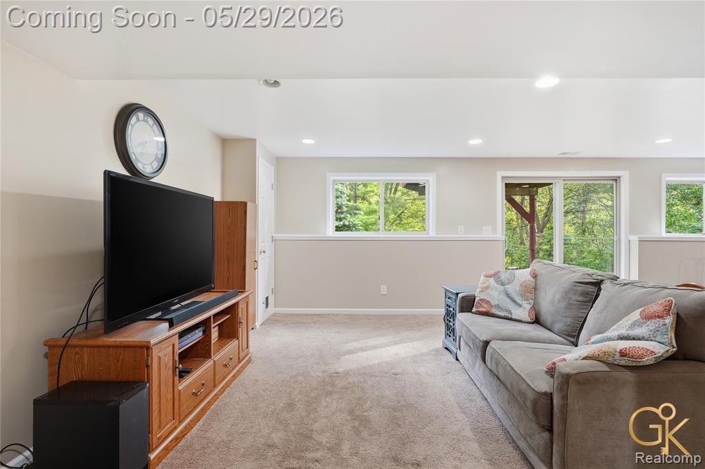 4933 Iroquois Boulevard, Clarkston, MI 48348 — Photo 32