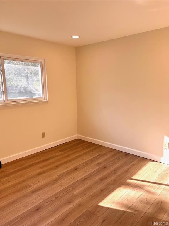4424 Briarwood Avenue, Royal Oak, MI 48073 — Photo 16