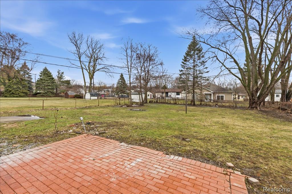 2160 Phillips Road, Auburn Hills, MI 48326 — Photo 32