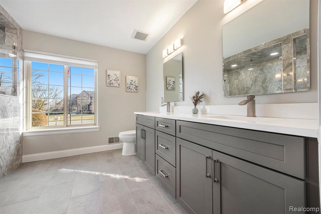 6634 SAINT ANDREWS Drive, Shelby Twp, MI 48316 — Photo 18