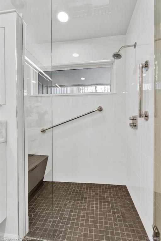 22211 Village Pines Drive, Beverly Hills, MI 48025 — Photo 34