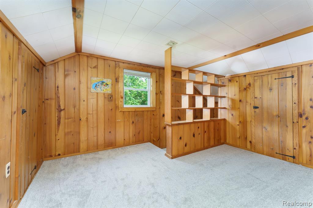 8953 OAK GROVE Road, Howell, MI 48855 — Photo 23