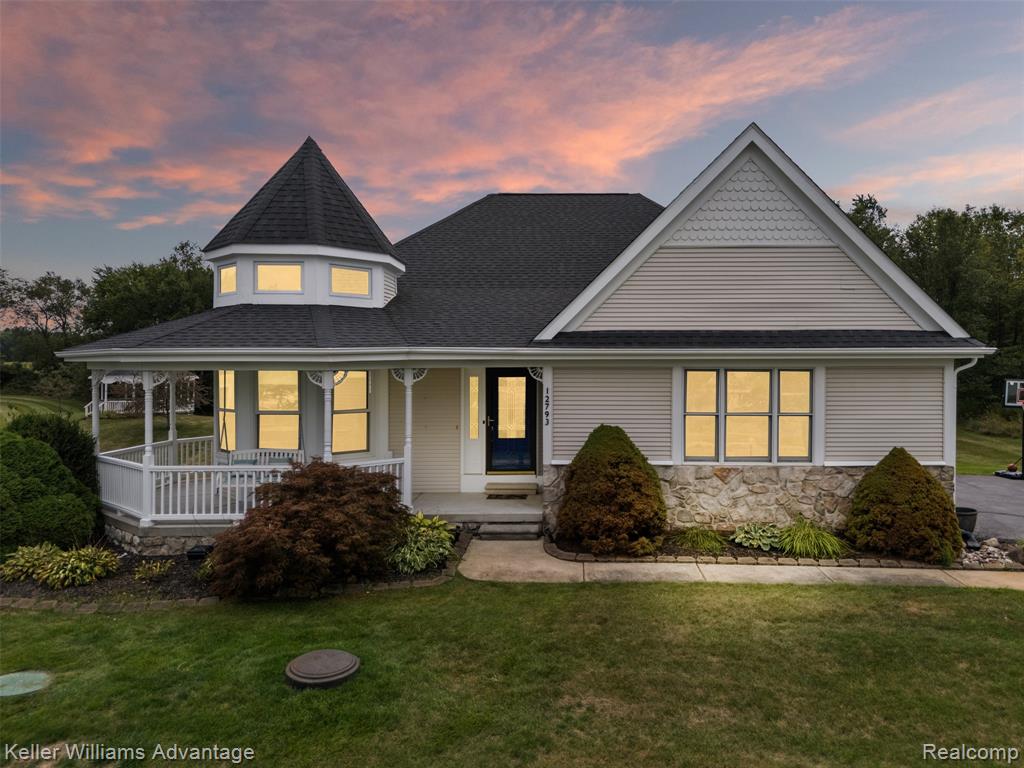 12793 Carolyn Way, Davisburg, MI 48350