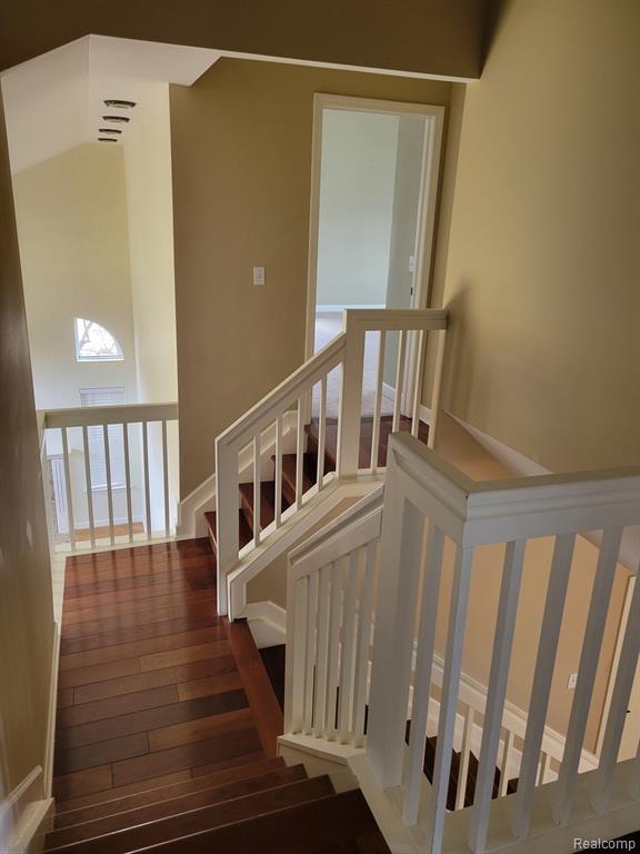 7346 HOGAN Drive, Ypsilanti, MI 48197 — Photo 21