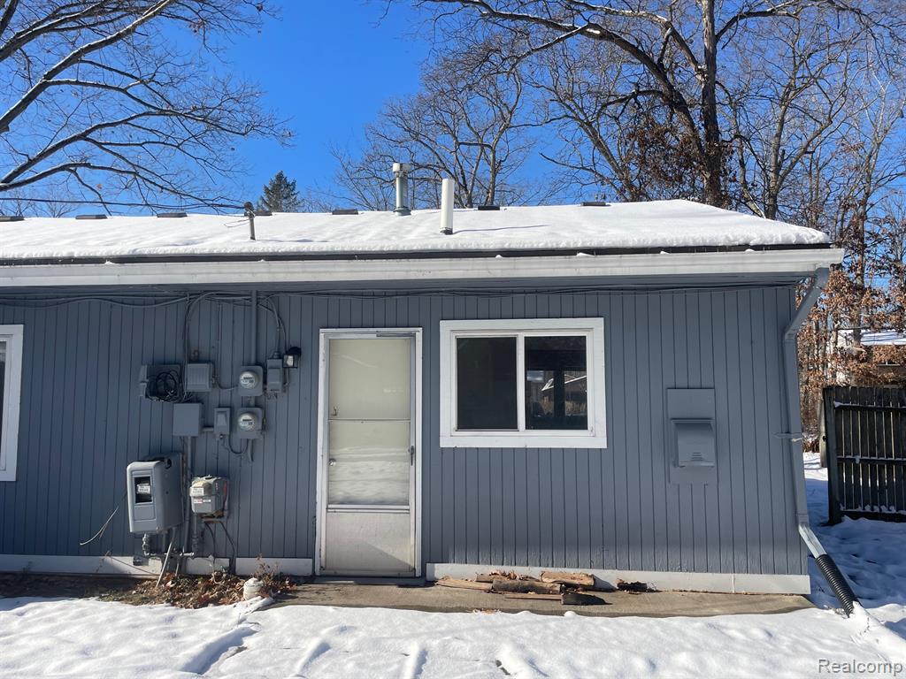 6482 Riverdale Road, Whitmore Lake, MI 48189 — Photo 7
